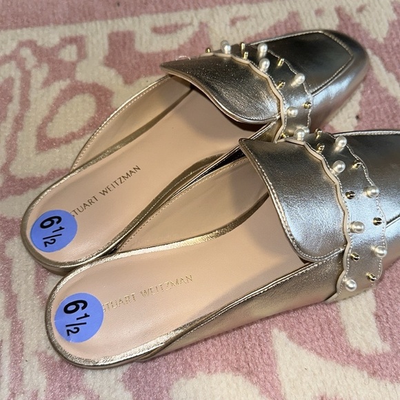 BRAND NEW STUART‎ WEITZMAN EMBELLISHED METALLIC MULE SIZE 6 1/2 - Picture 4 of 9